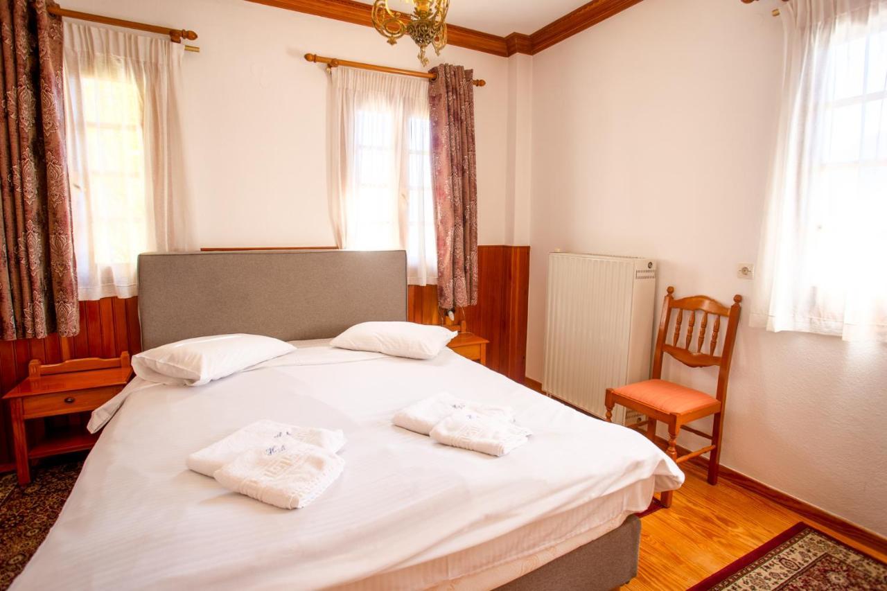 Hotel Adonis Мецово Екстериор снимка